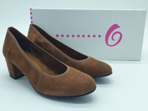 Escarpins daim mocca