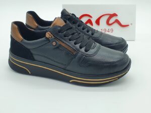 Sneakers femme cuir noir et or ARA