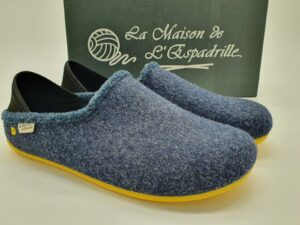 Pantoufles hommes convertible en mule feutre marine semelles jaunes MAISON DE L'ESPADRILLE