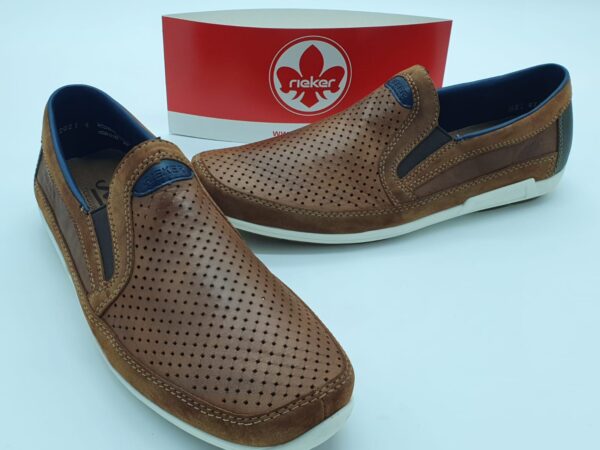 RIEKER Homme  - mocassins cuir perforé marron/ liseré marine