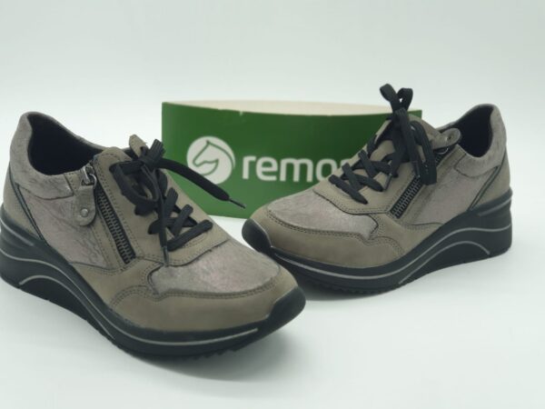REMONTE Femme- Sneakers compensés- cuir et stretch- taupe