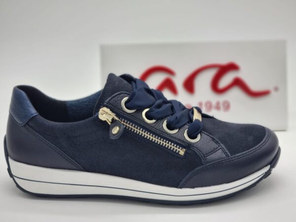 ARA Femme- sneakers cuir marine- Semelles amovibles
