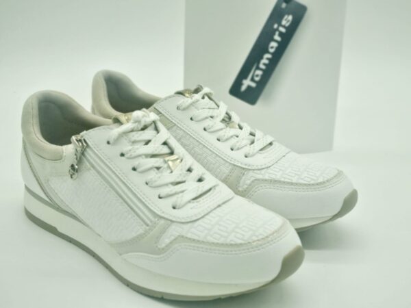TAMARIS Femme- sneakers simili blanc- lacet/zip