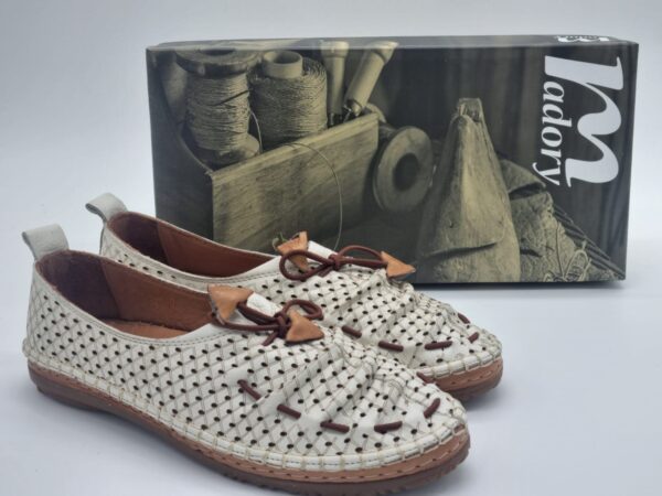 MADORY Femmes - sandales cuir blanc  cassé | Espace Confort
