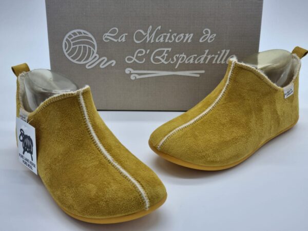 Pantoufles la maison de l'espadrille-jaune