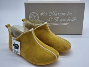 Pantoufles la maison de l'espadrille-jaune