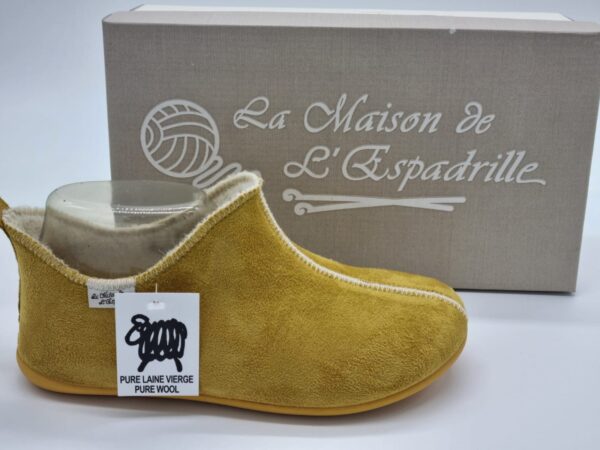 Pantoufles la maison de l'espadrille-jaune