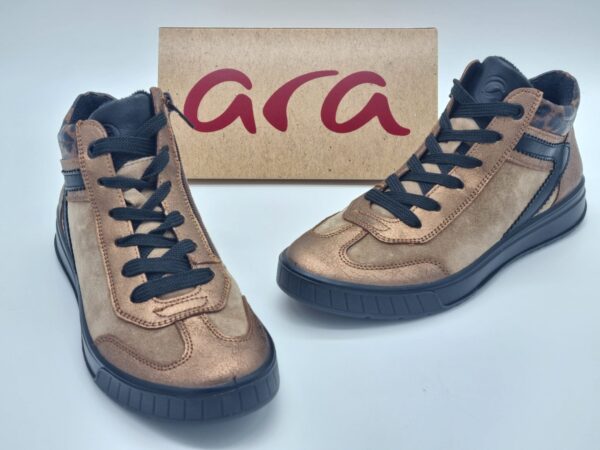 ARA Femme Espace confort