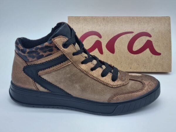 ARA Femme Espace confort